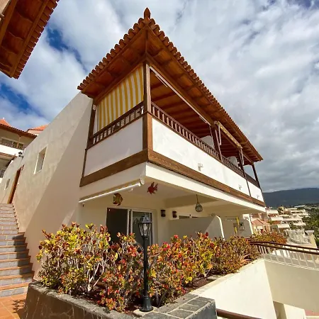 Costa Caleta Sea View * أذيخي